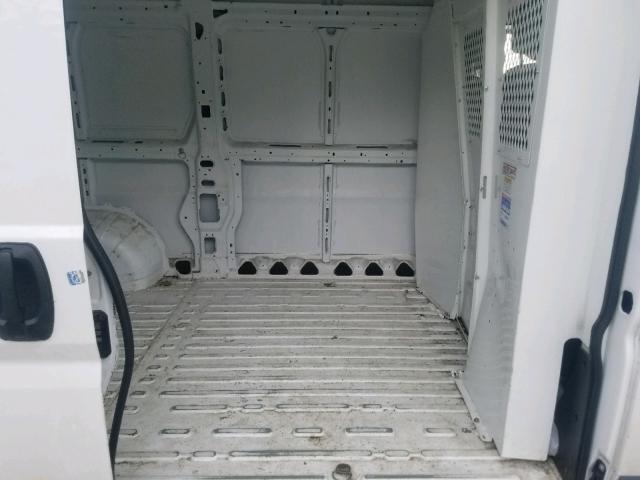 3C6TRVBG8JE157981 - 2018 RAM PROMASTER 白色 照片 6