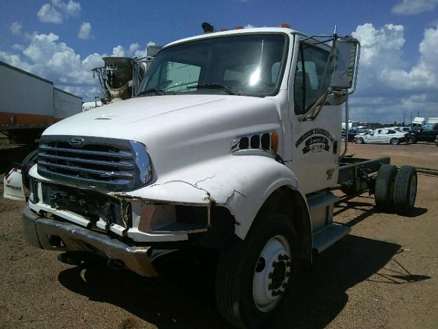 2FZACFCT33AL71766 - 2003 STERLING TRUCK ACTERRA WHITE photo 2