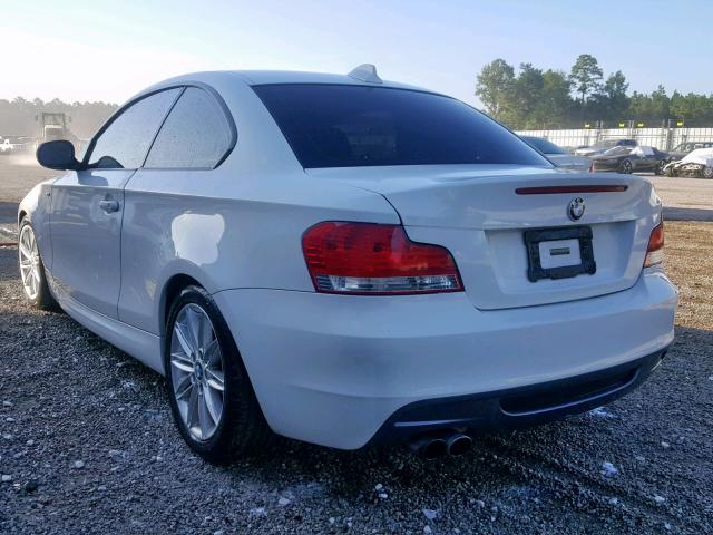 WBAUP7C56AVK77735 - 2010 BMW 128 I WHITE photo 3