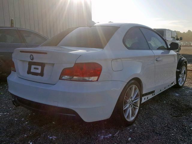 WBAUP7C56AVK77735 - 2010 BMW 128 I WHITE photo 4