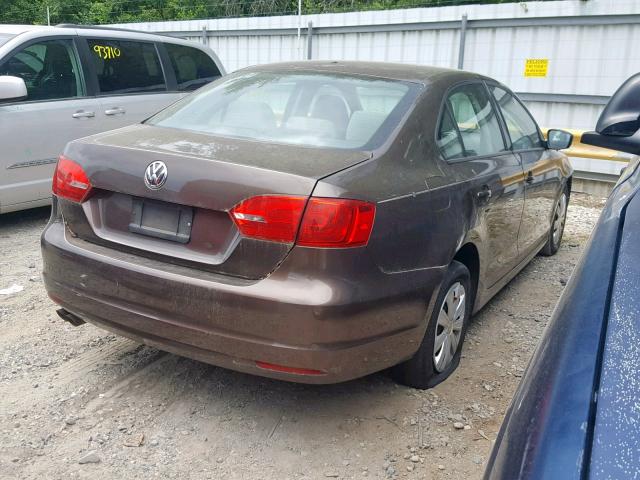 3VW2K7AJ9BM365518 - 2011 VOLKSWAGEN JETTA BASE BROWN photo 4