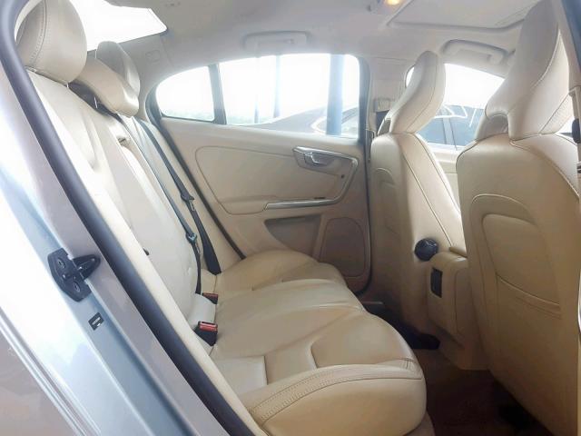 YV1612FS2D2189993 - 2013 VOLVO S60 T5 SILVER photo 6