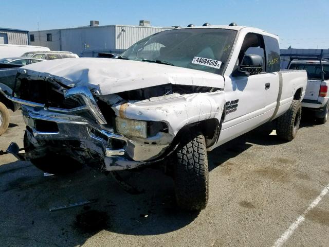 3B7KF23C2TM188210 - 1996 DODGE RAM 2500 WHITE photo 2