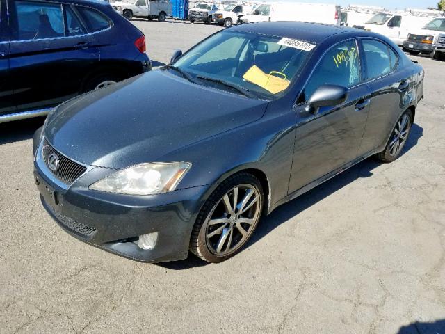 JTHBK262885077896 - 2008 LEXUS IS 250 GRAY photo 2