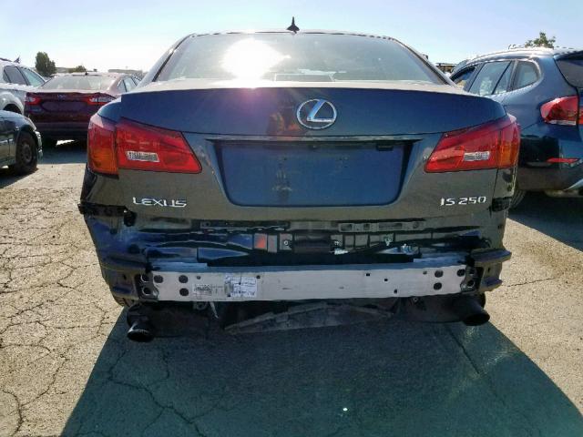 JTHBK262885077896 - 2008 LEXUS IS 250 GRAY photo 9