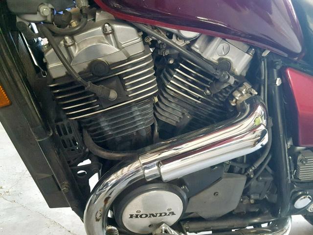 JH2RC140XDM015576 - 1983 HONDA VT750 MAROON photo 7