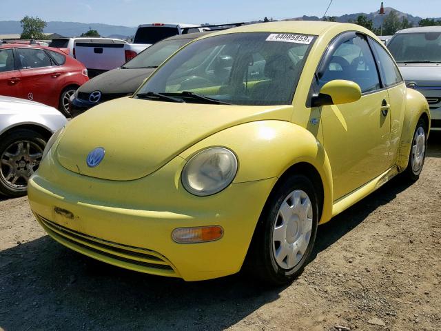 3VWBK21C82M403681 - 2002 VOLKSWAGEN NEW BEETLE ყვითელი ფოტო 2
