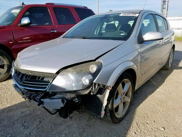 W08AT671185122581 - 2008 SATURN ASTRA XR SILVER photo 2