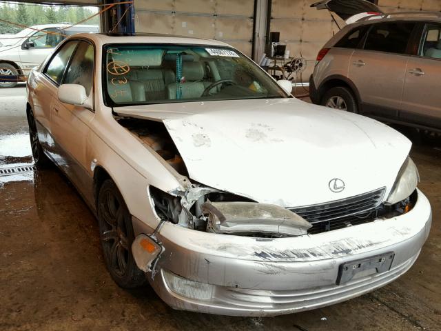 JT8BF28G6X5071154 - 1999 LEXUS ES 300 WHITE photo 1