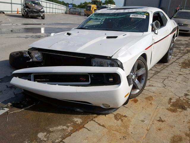 2C3CDYBTXEH276927 - 2014 DODGE CHALLENGER WHITE photo 2