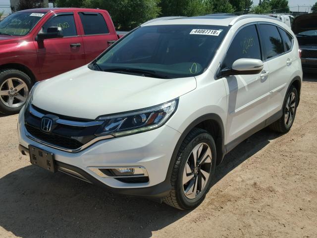 5J6RM4H94GL020602 - 2016 HONDA CR-V TOURI WHITE photo 2