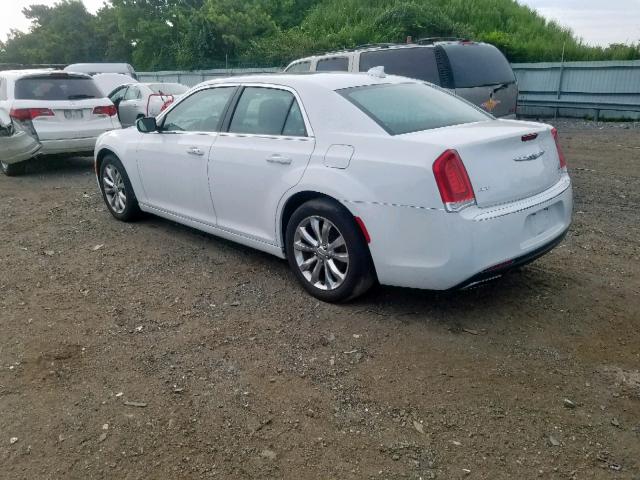 2C3CCARG5HH540367 - 2017 CHRYSLER 300 LIMITE WHITE photo 3