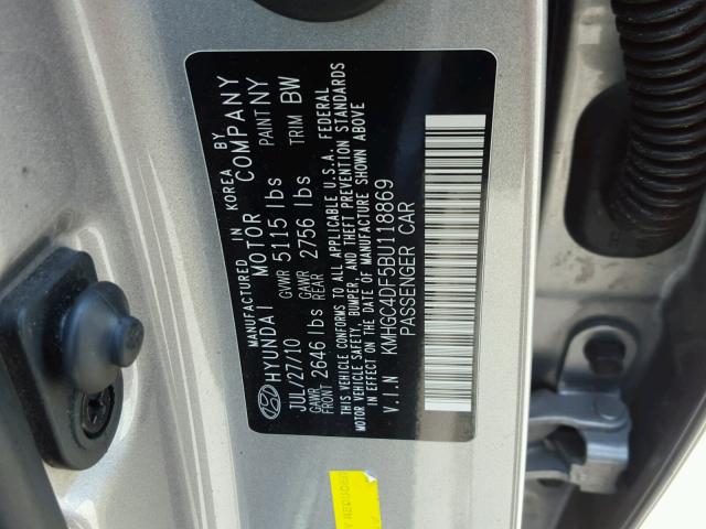 KMHGC4DF5BU118869 - 2011 HYUNDAI GENESIS 4. GRAY photo 10