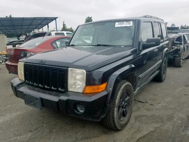 1J8HH48K56C215589 - 2006 JEEP COMMANDER BLACK photo 2