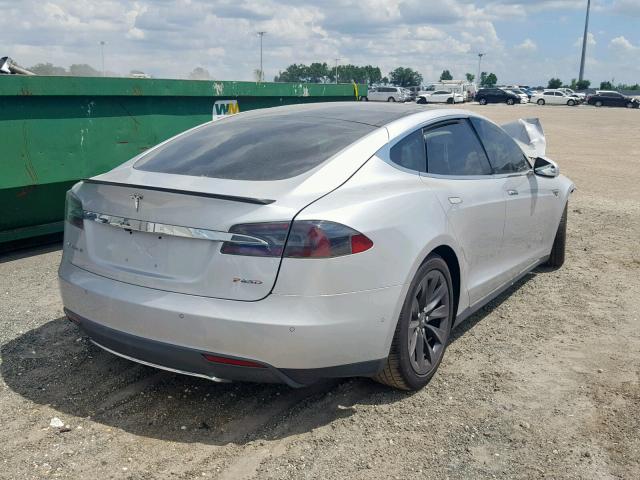 5YJSA1H28EFP66651 - 2014 TESLA MODEL S Արծաթագույն լուսանկար 4