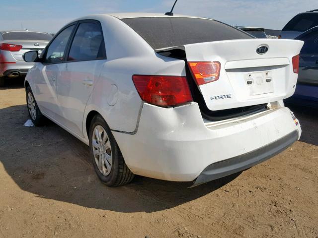 KNAFU4A23A5298650 - 2010 KIA FORTE EX WHITE photo 3