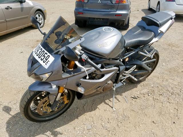 SMTD00NS56J261432 - 2006 TRIUMPH MOTORCYCLE DAYTONA 67 GRAY photo 2