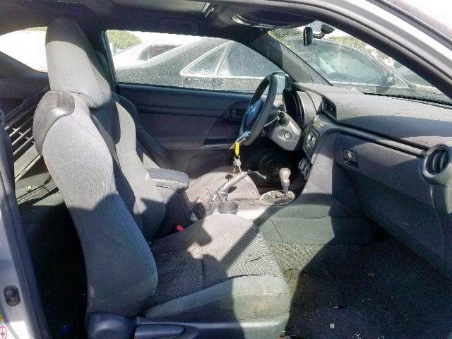 JTKJF5C76B3012477 - 2011 TOYOTA SCION TC ნაცრისფერი ფოტო 5