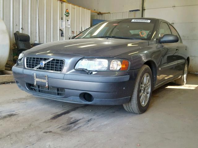 YV1RS61T732255681 - 2003 VOLVO S60 GRAY photo 2