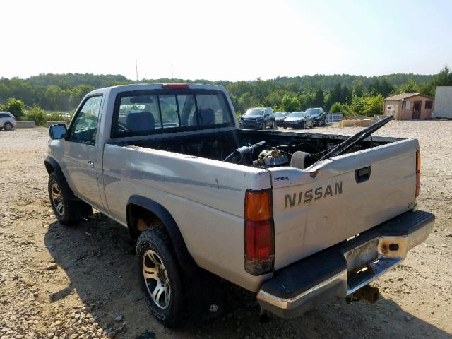 1N6SD11Y5TC332376 - 1996 NISSAN TRUCK XE SILVER photo 3