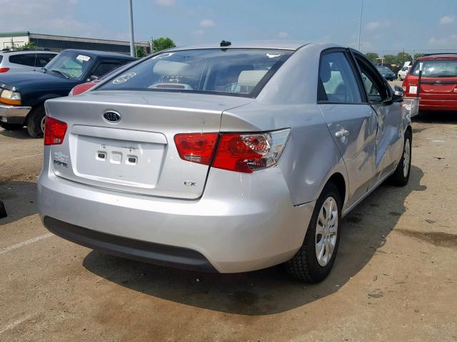 KNAFU4A28A5066979 - 2010 KIA FORTE EX GRAY photo 4