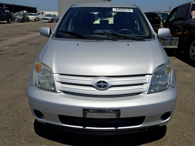 JTKKT624740044837 - 2004 TOYOTA SCION XA SILVER photo 9