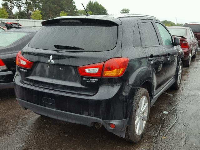 4A4AP3AU1DE010606 - 2013 MITSUBISHI OUTLANDER BLACK photo 4