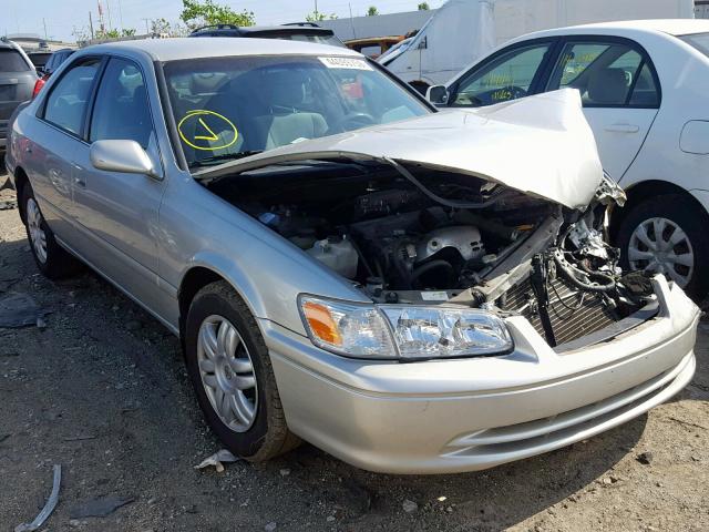 4T1BG22K1YU662426 - 2000 TOYOTA CAMRY CE SILVER photo 1