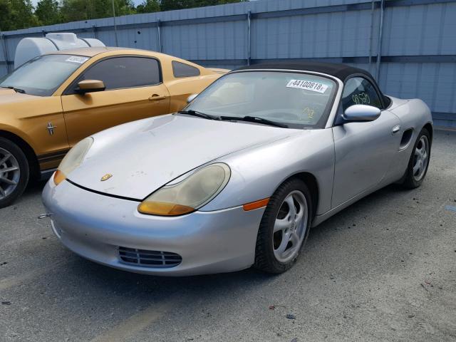 WP0CA2989VS625829 - 1997 PORSCHE BOXSTER SILVER photo 2