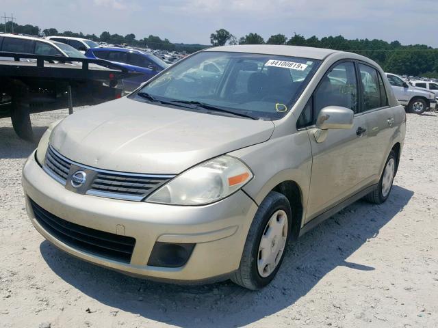 3N1BC11E28L445809 - 2008 NISSAN VERSA S SILVER photo 2