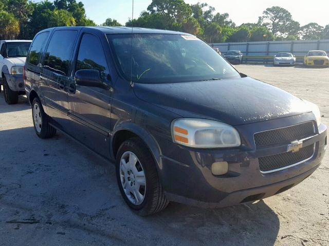 1GNDV23W78D130495 - 2008 CHEVROLET UPLANDER L GRAY photo 1