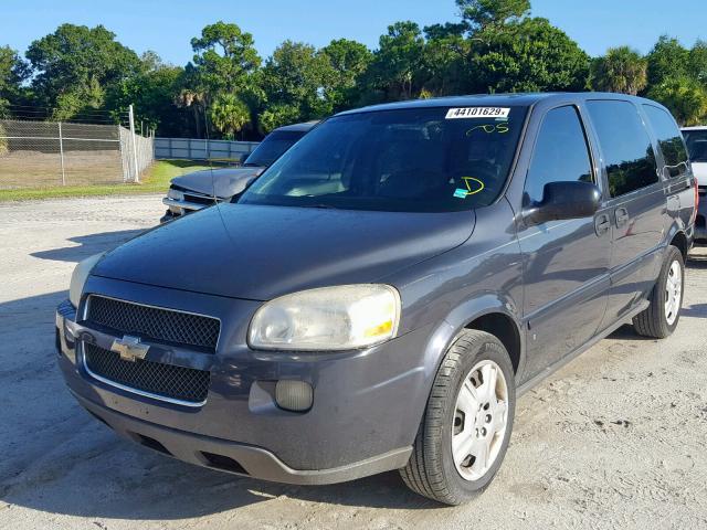 1GNDV23W78D130495 - 2008 CHEVROLET UPLANDER L GRAY photo 2