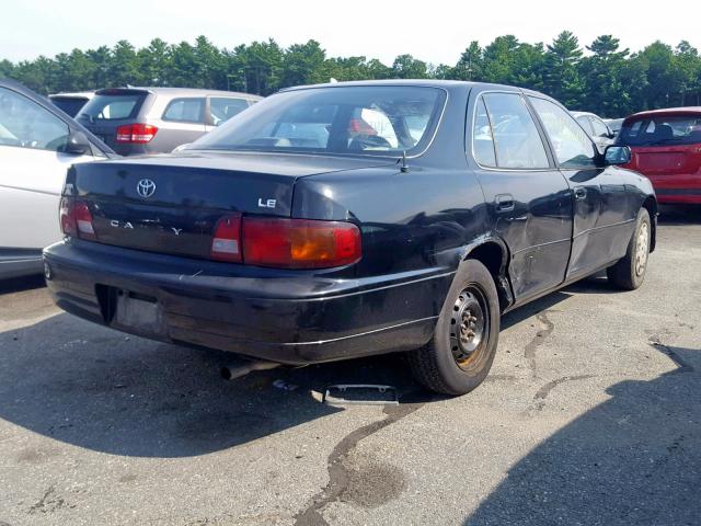 4T1BG12K0TU726426 - 1996 TOYOTA CAMRY DX BLACK photo 4