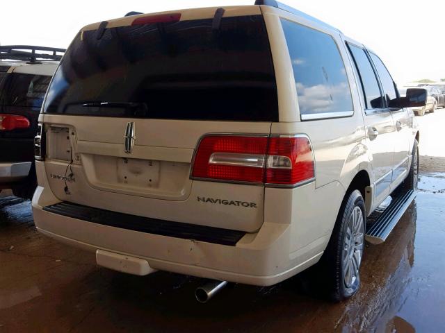 5LMFU275X8LJ02727 - 2008 LINCOLN NAVIGATOR أبيض صورة 4