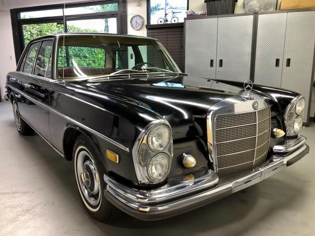 10801412049503 - 1968 MERCEDES-BENZ 250SE BLACK photo 1