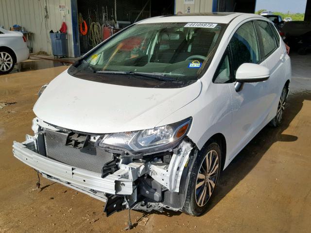 3HGGK5H82FM736736 - 2015 HONDA FIT EX WHITE photo 2