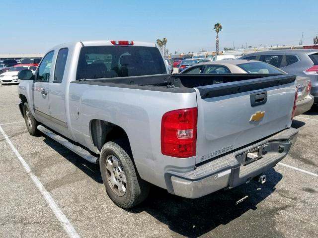 1GCRCSE07DZ142995 - 2013 CHEVROLET SILVERADO SILVER photo 3