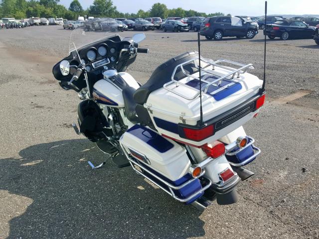 1HD1FC4157Y683105 - 2007 HARLEY-DAVIDSON FLHTCUI WHITE photo 3