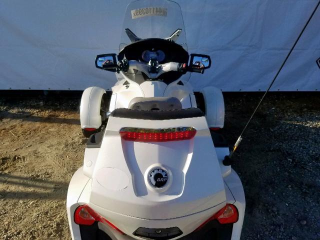 2BXNBDD12EV001231 - 2014 CAN-AM SPYDER ROA WHITE photo 13