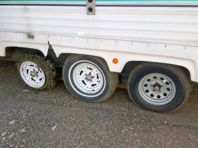 45E200R36X1011268 - 1999 AMTS EXECUTIVE WHITE photo 8