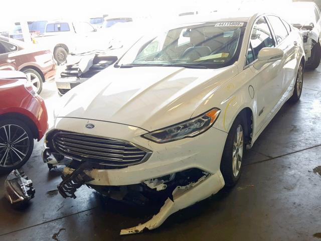 3FA6P0PU1HR276798 - 2017 FORD FUSION SE WHITE photo 2