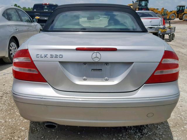 WDBTK65G34T009570 - 2004 MERCEDES-BENZ CLK 320 SILVER photo 10