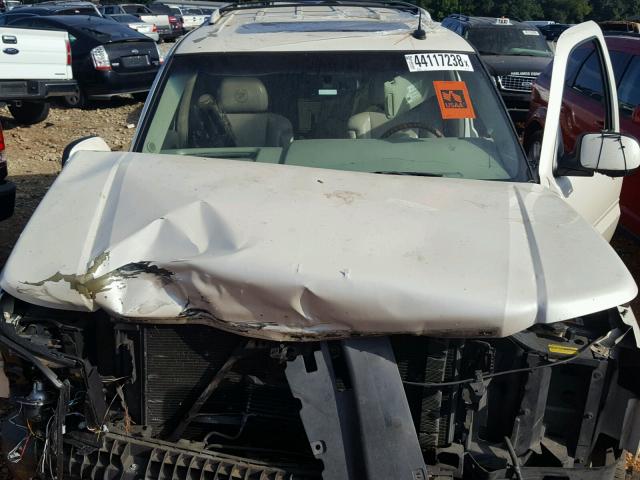 1GYEK63N03R144572 - 2003 CADILLAC ESCALADE L WHITE photo 7