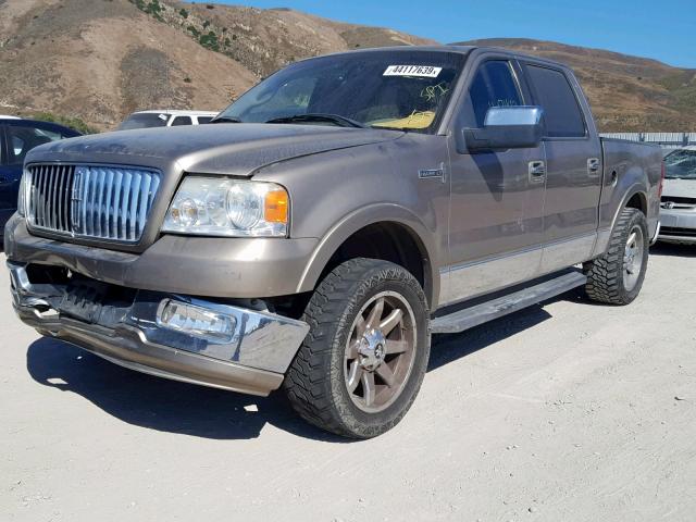 5LTPW16526FJ08497 - 2006 LINCOLN MARK LT GOLD photo 2