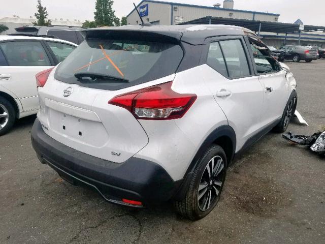 3N1CP5CU5JL521050 - 2018 NISSAN KICKS S WHITE photo 4