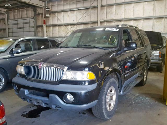 5LMPU28A8XLJ27205 - 1999 LINCOLN NAVIGATOR BLACK photo 2