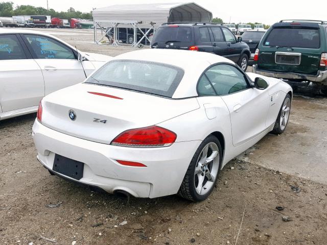 WBALM1C54BE393759 - 2011 BMW Z4 SDRIVE3 WHITE photo 4