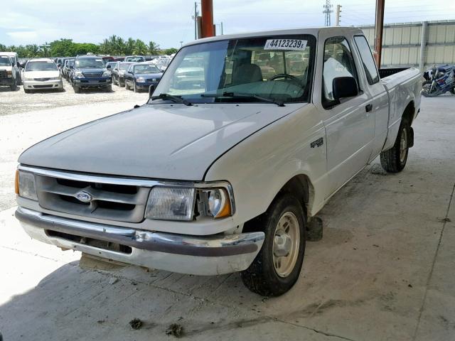 1FTCR14A6VTA66537 - 1997 FORD RANGER SUP WHITE photo 2