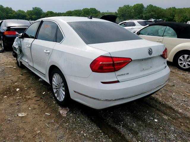 1VWBS7A39GC060871 - 2016 VOLKSWAGEN PASSAT SE WHITE photo 3