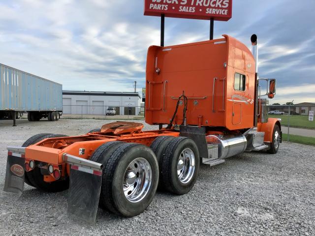 1XPXD49X6GD317065 - 2016 PETERBILT 389 ORANGE photo 4